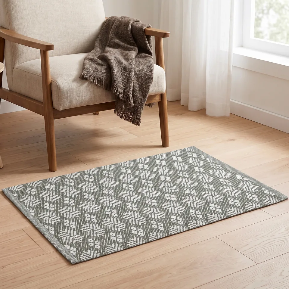 Diamond Lattice Weave Woven Rug representative image