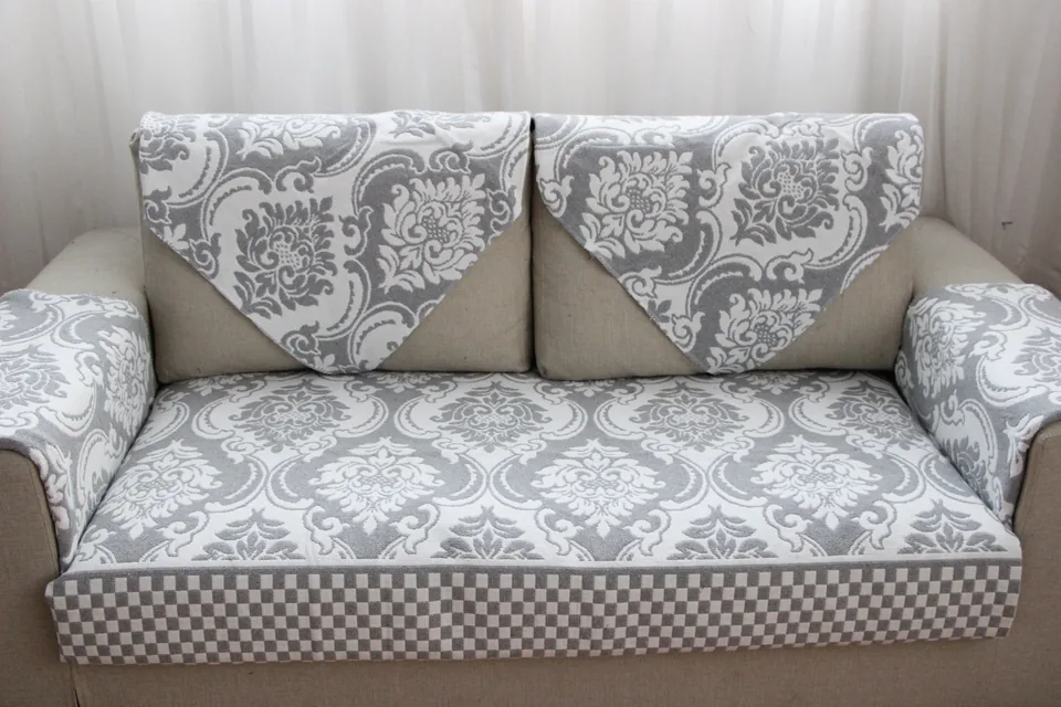 Damask Scroll Jacquard Woven Sofa Cover representative image